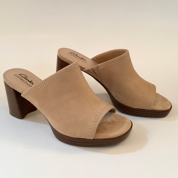 Clarks ‘Ambyrlyn Park’ Beige Nubuck Slip on Shoe - Picture 2 of 11